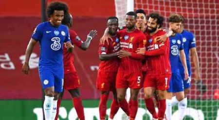 ليفربول يحتفل بلقب البريميرليج بفوز مثير على تشيلسي