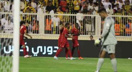 ضمك تفاجئ الاتحاد وتحصد الفوز الأول في تاريخها في الدوري